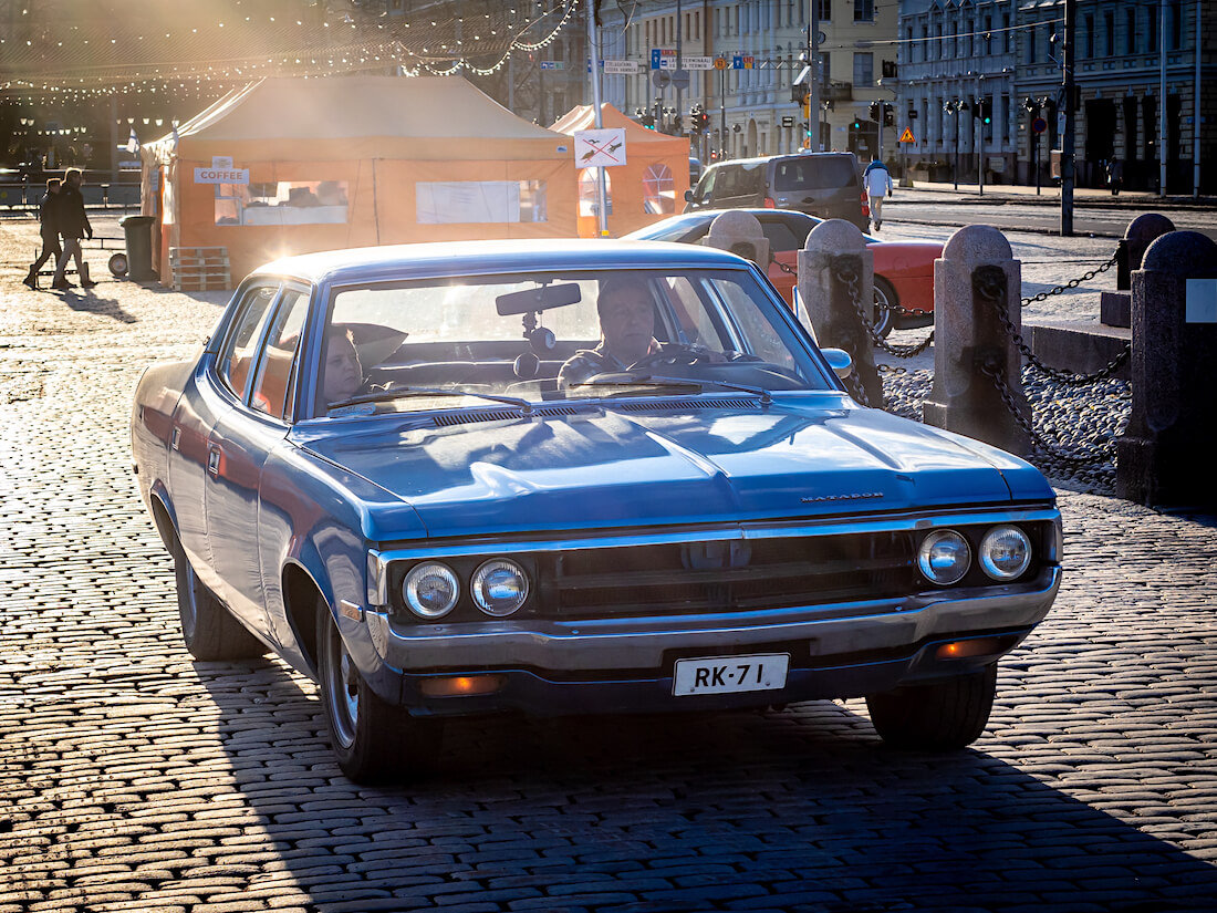 Sininen 1971 AMC Matador 401cid sedan