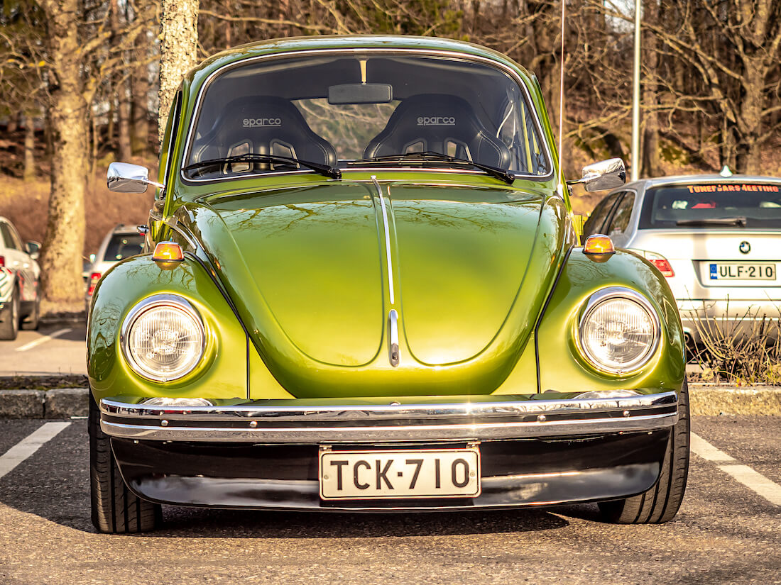 1973 Volkswagen 1303S Kamein etuspoilerilla