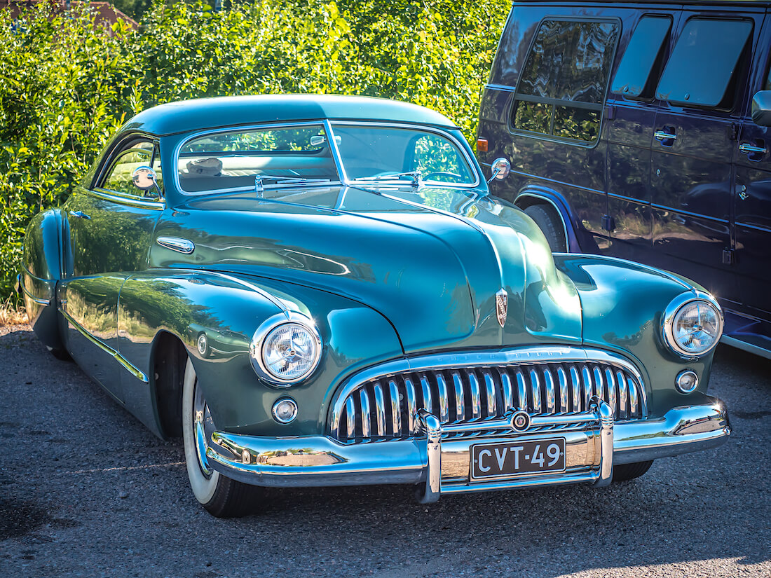 Porsche Malachite Green 1947 Buick custom