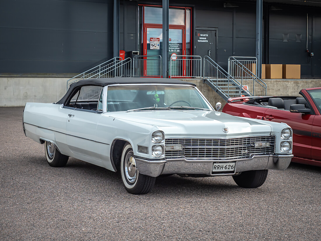 1966 Cadillac DeVille Convertible avoauto