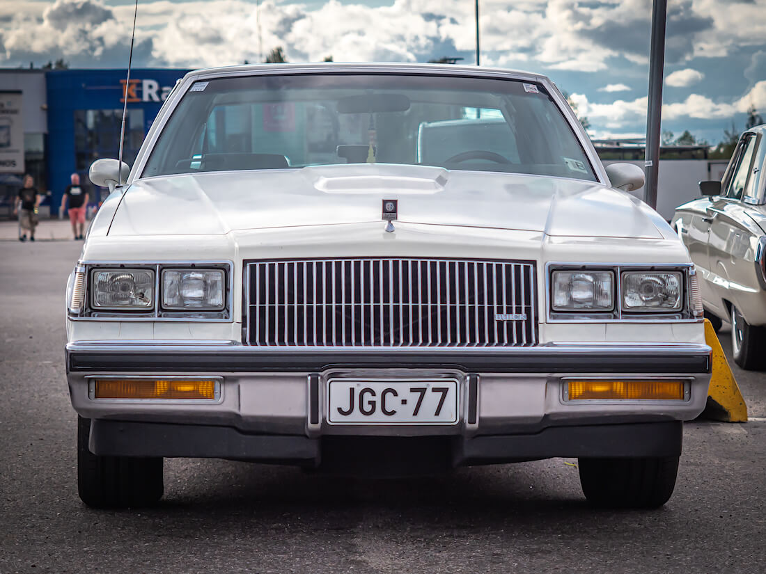 1987 Buick Regal T-type 3.8SFI Turbo edestä