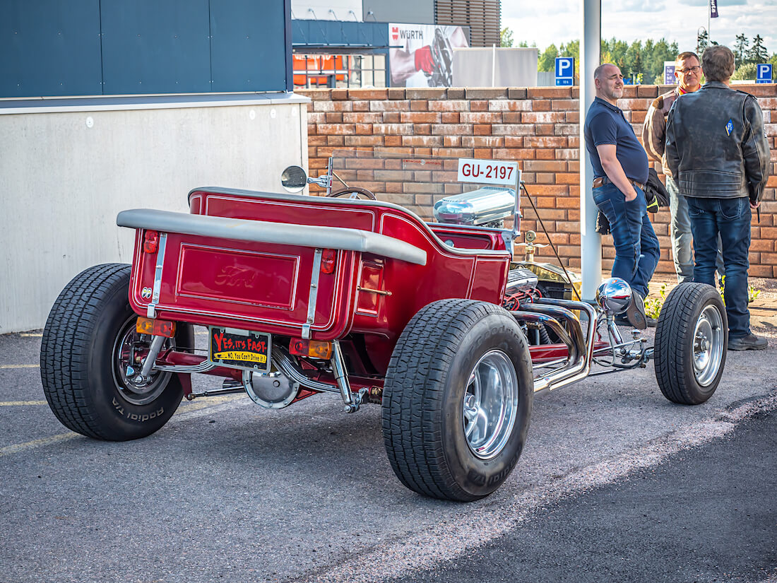 Ford T-bucket old school rodi