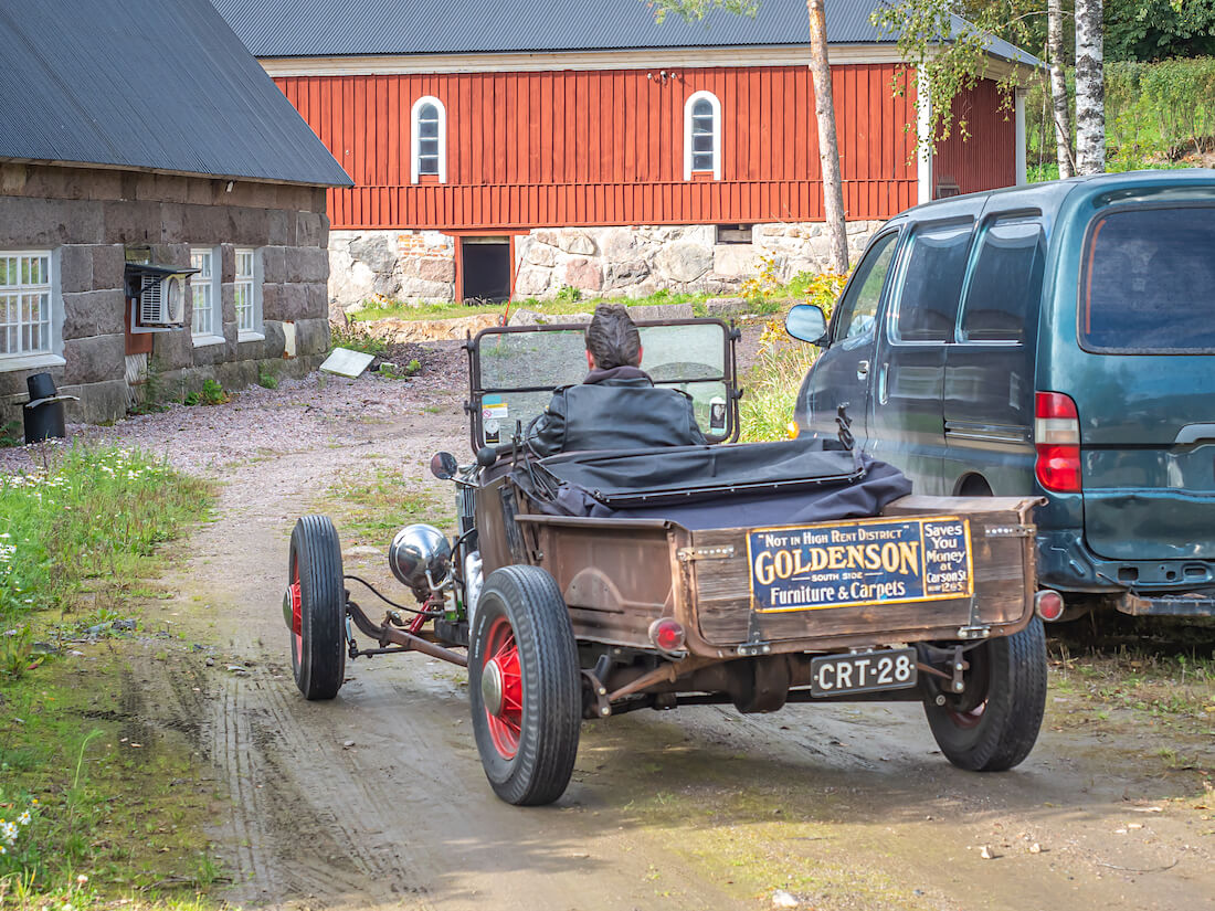 1920 Willys-Overland Touring Car rodi