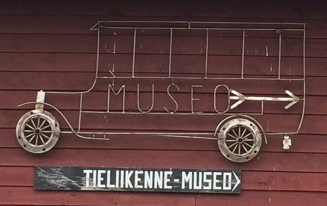 Keski-Suomen tieliikennemuseon seinäkyltti