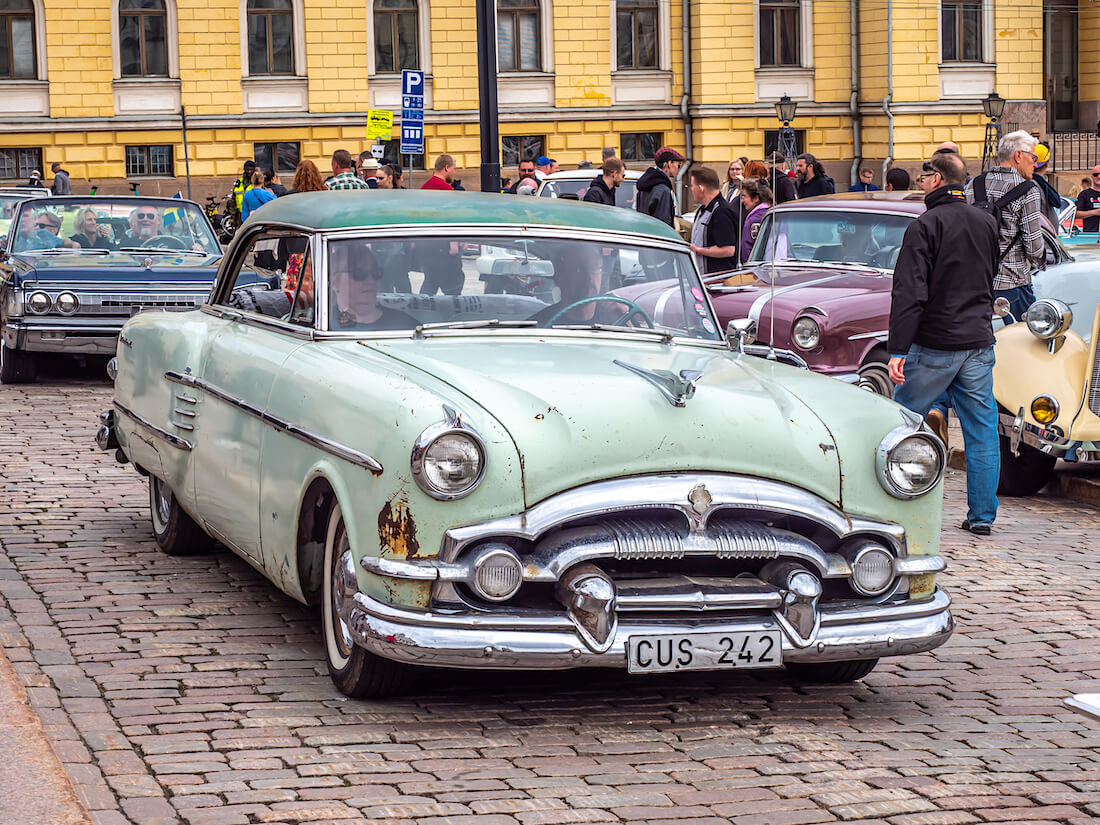 1954 Packard Pacific Helsingissä