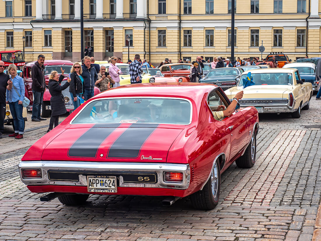 Punainen 1970 Chevrolet Chevelle SS 396 muskeliauto