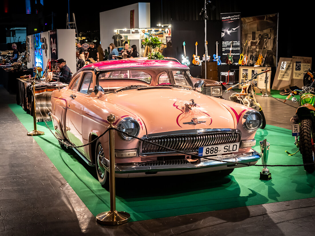 1961 GAZ21 2d coupe