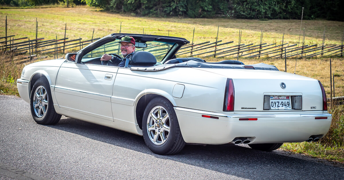 Valkoinen 1998 Cadillac Eldorado ETC Convertible avoauto