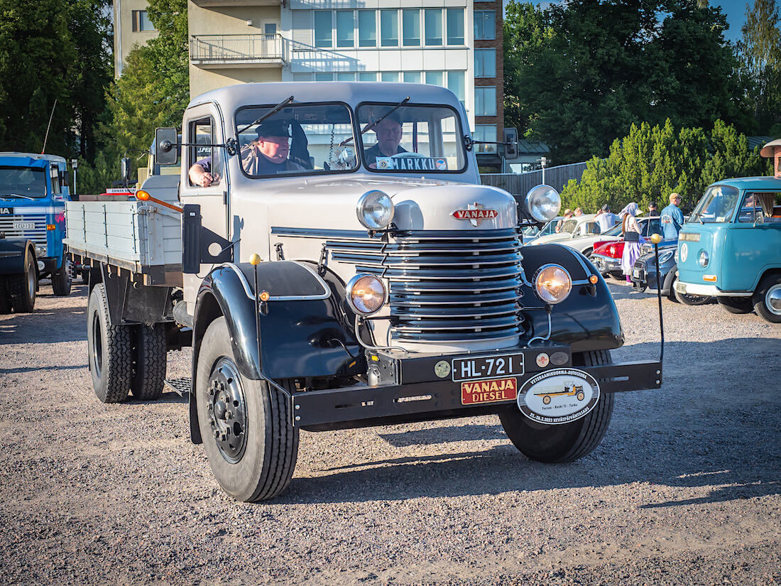 1958 Vanaja VAK-4000 museokuorma-auto