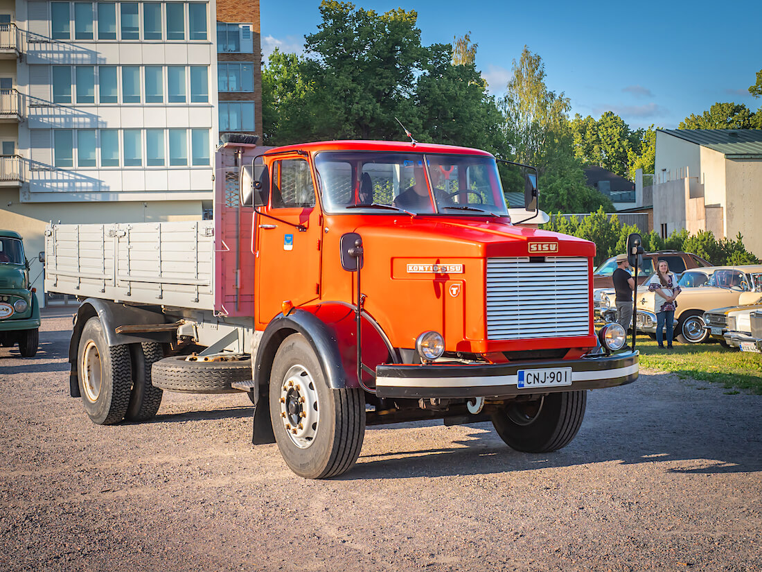 1976 Kontio Sisu kuorma-auto