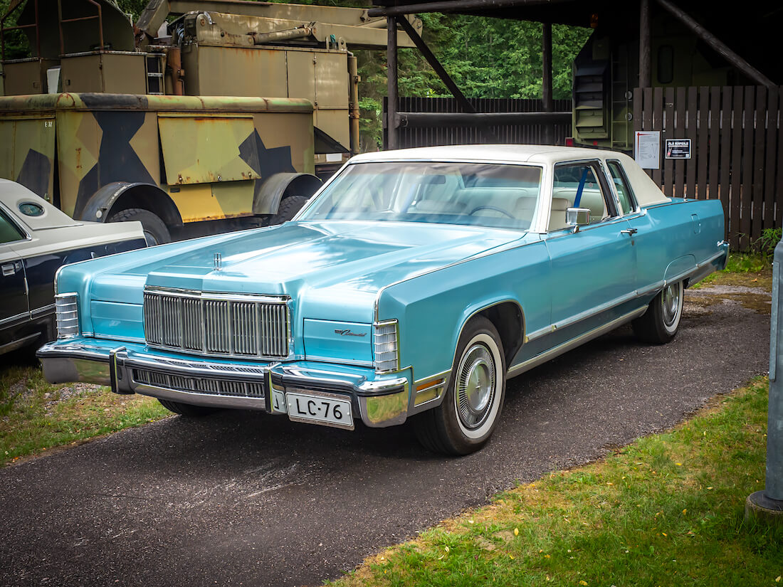 1976 Lincoln Continental Town Coupe