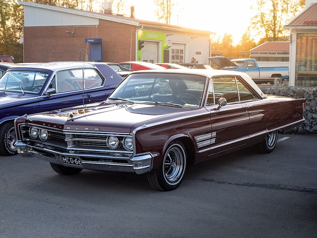1966 Chrysler 300 2d HT