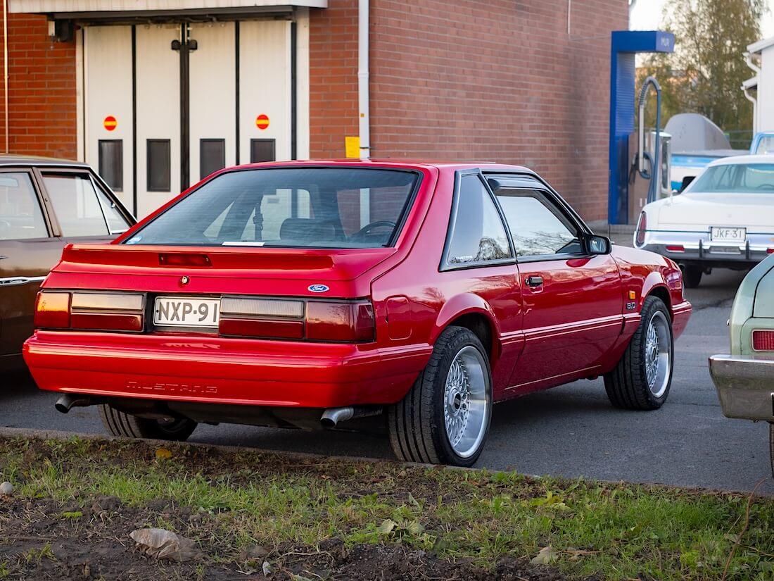 1990 Ford Mustang LX V8 Performance package