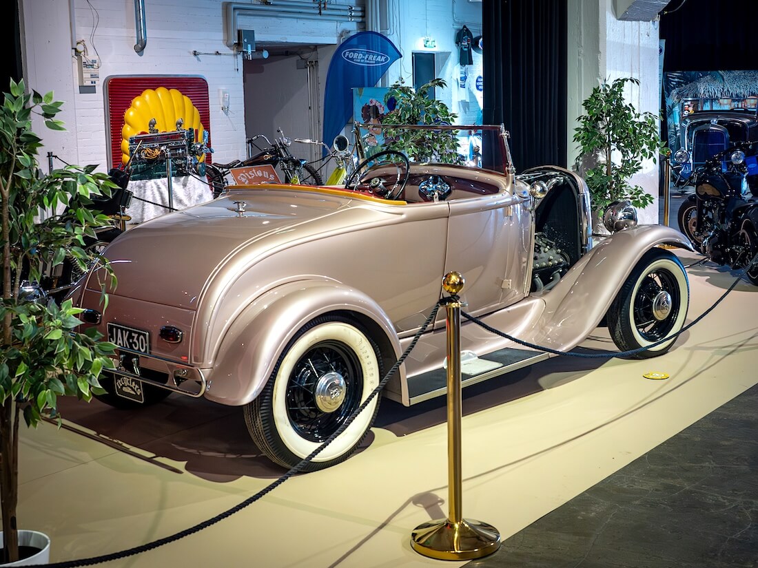 1930 Ford Model A 40B Roadster