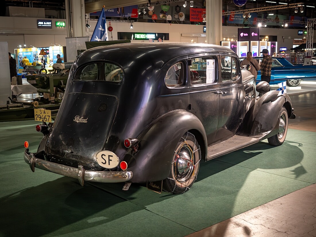 1937 Packard 115 Sedan Suomen armeija