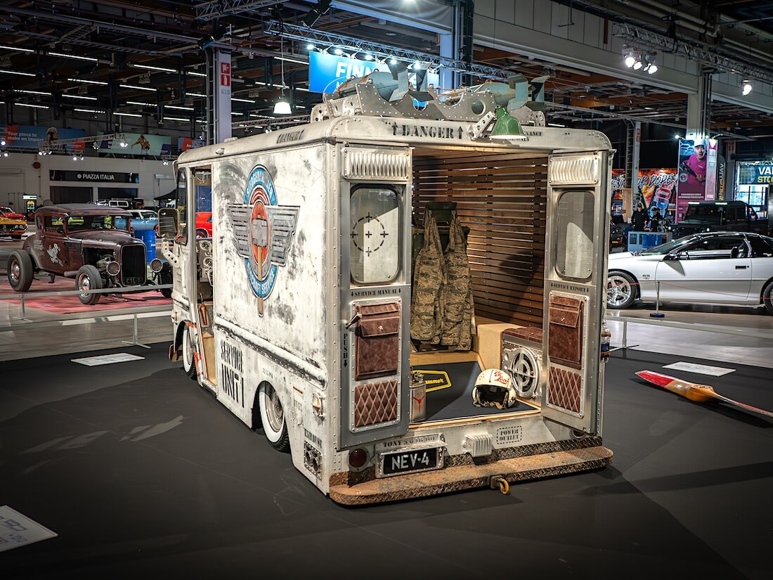 Grumman Sledgehammer lentokoneiden huoltoauto